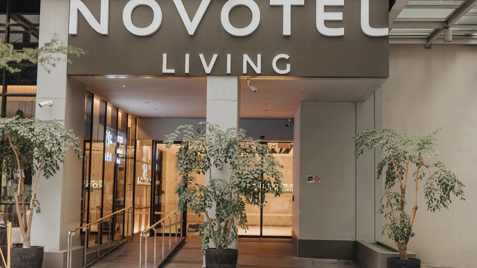 Novotel Living Singapore Orchard 0*,  Singapour