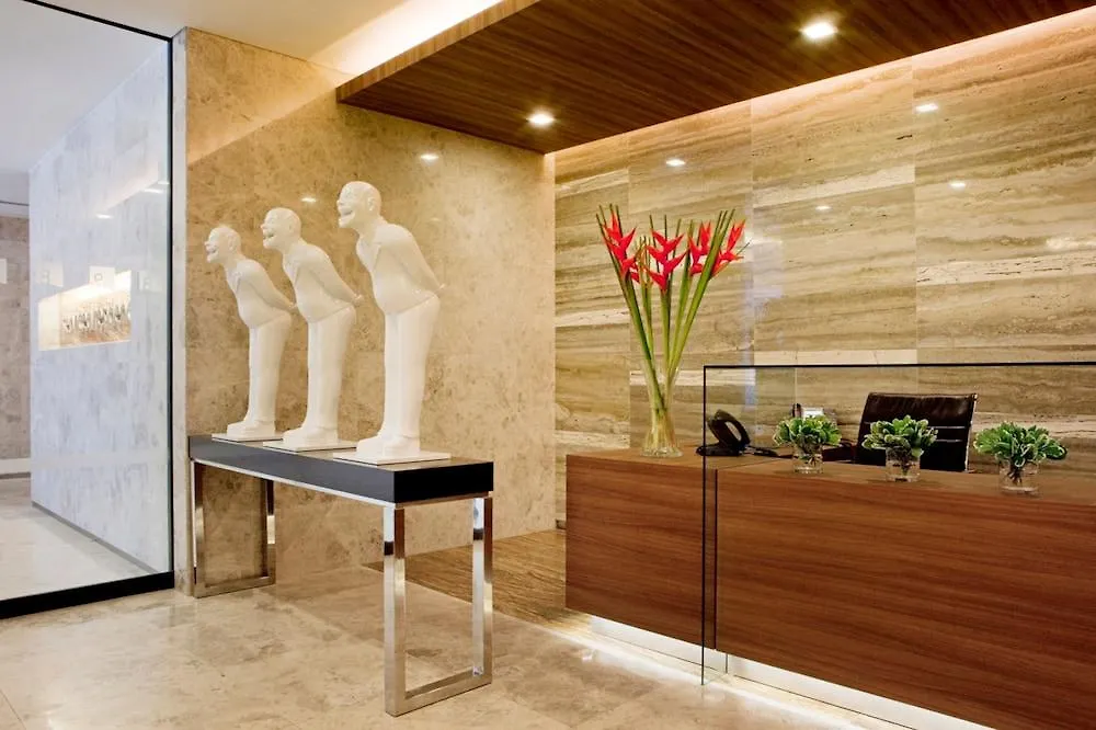 Novotel Living Singapore Orchard 4*,  Singapore